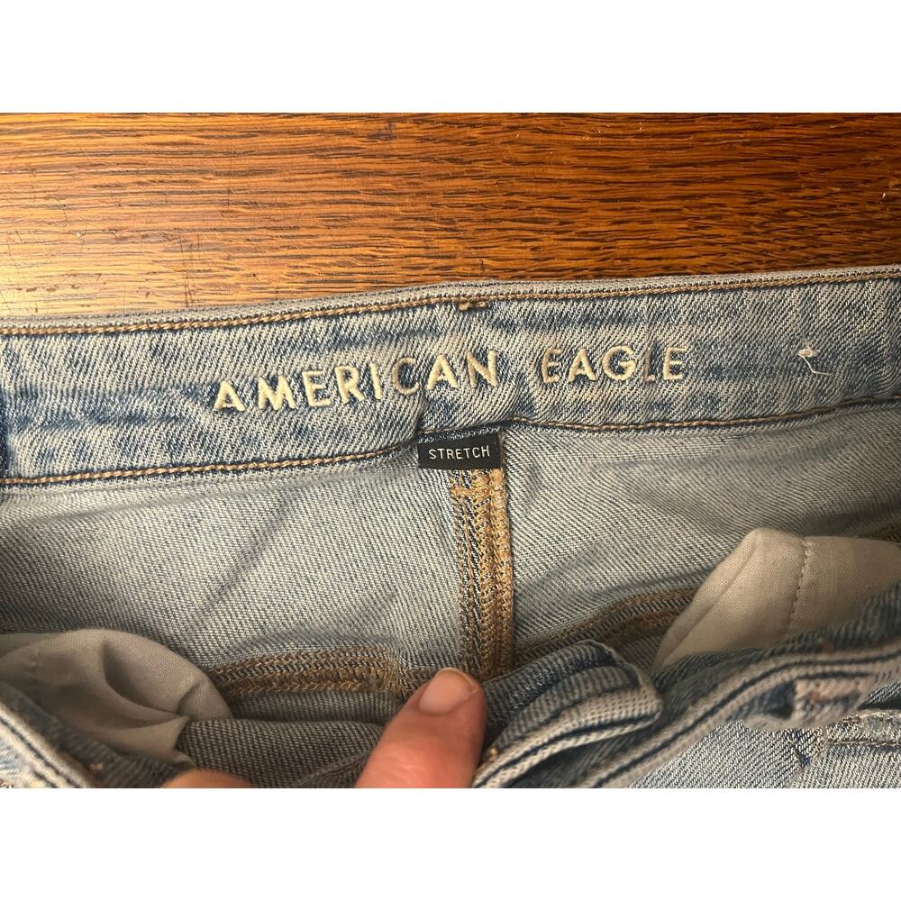 American Eagle Size 6 Stretch Distressed Jeans - Picture 7 of 10